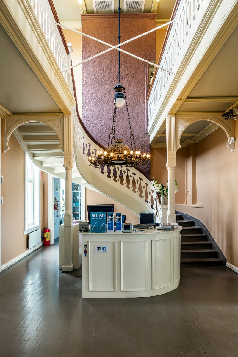 Karin Blomgren og Erna E. Skúladóttir